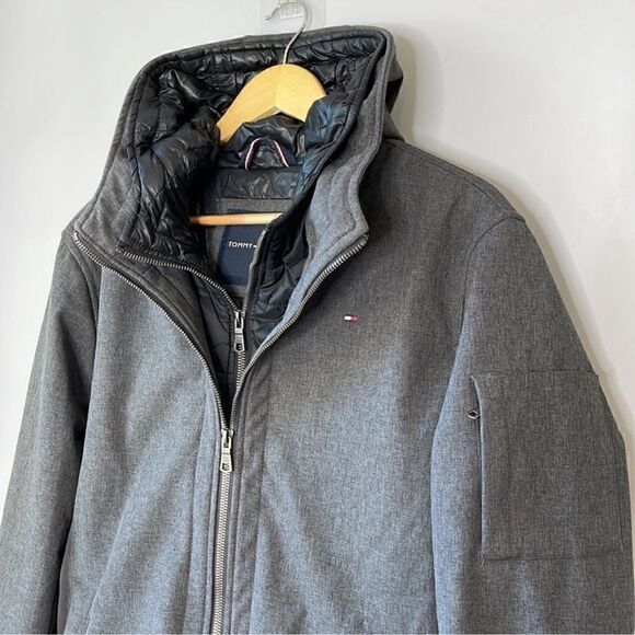 Tommy Hilfiger Soft Shell Fashion Bomber with Contrast Bib and Hood - Picture 4 of 13